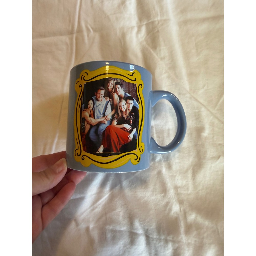 Silver Buffalo Friends TV Series Cast Photo 20oz Ceramic Coffee Mug Blue Frame